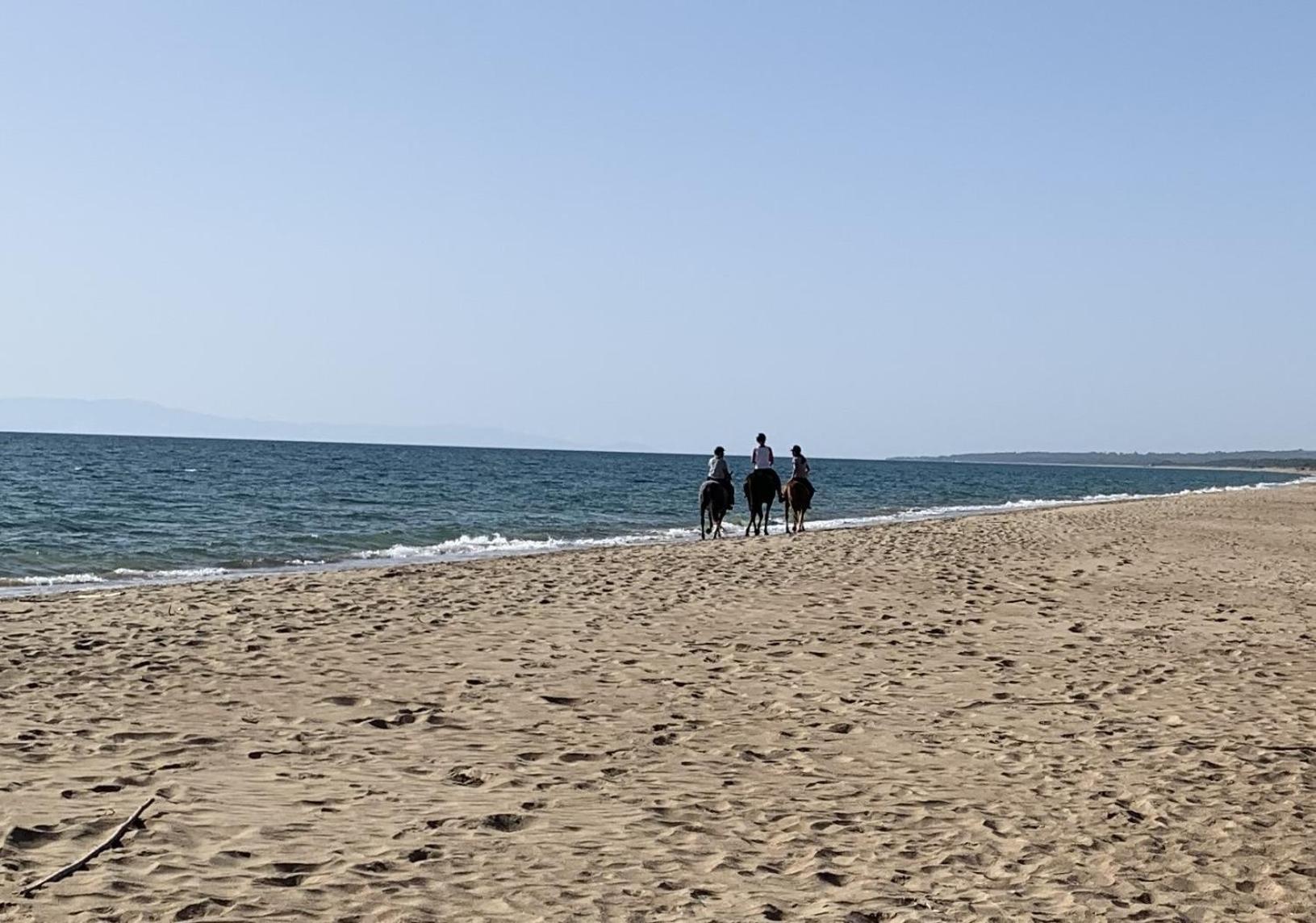 White Villas Douneika  Bagian luar foto