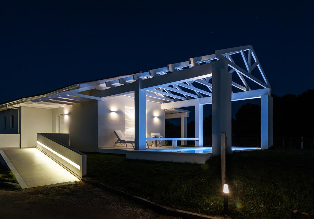 White Villas Douneika  Bagian luar foto