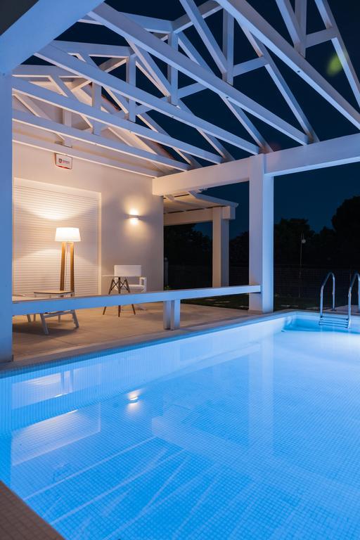 White Villas Douneika  Bagian luar foto
