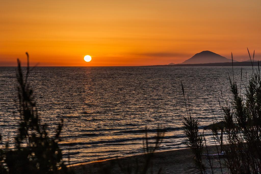 White Villas Douneika  Bagian luar foto
